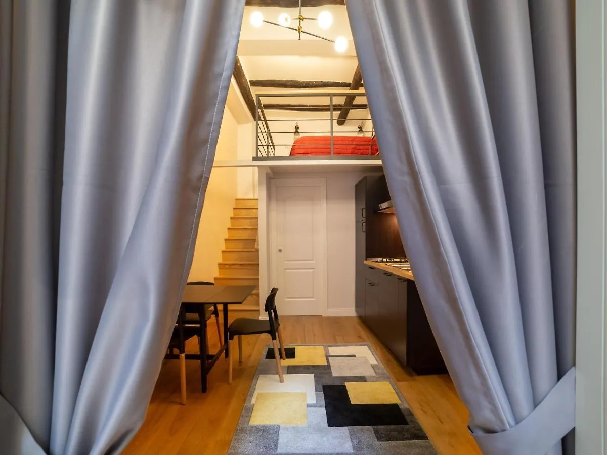 Apartment Design Studio Flat Next Sorbillo On Tribunali St By Houseinnaples